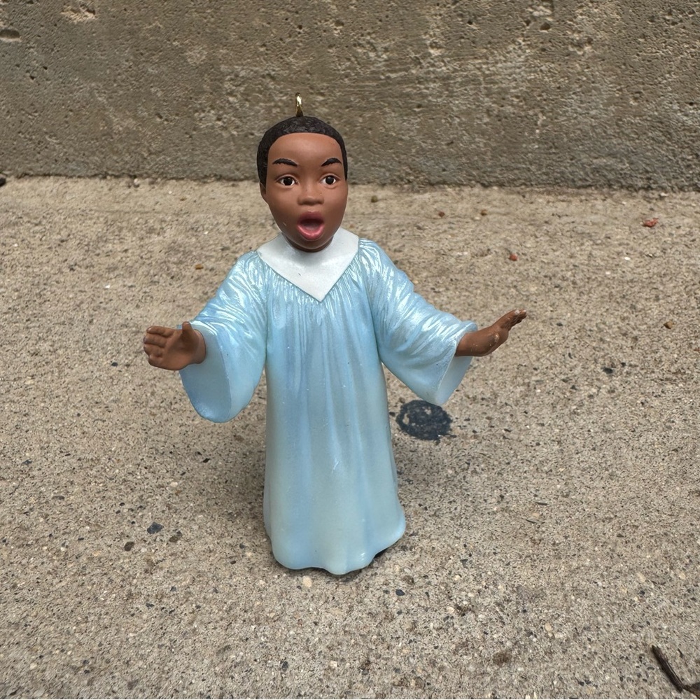 Hallmark Choir Boy Ornament VTG 1995 Joy to the World No Box
